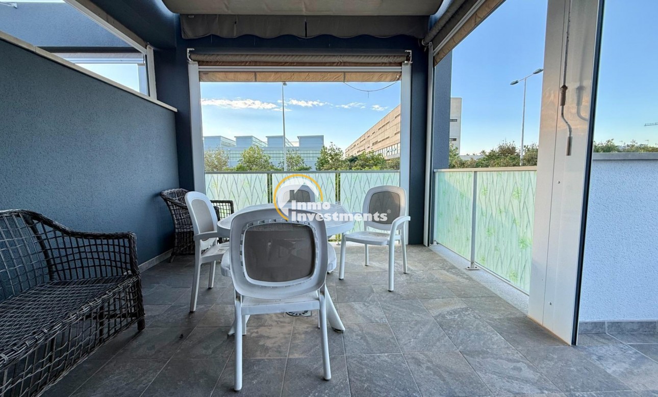 Reventa - Chalet independiente - Torrevieja - Aguas Nuevas