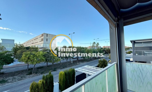 Reventa - Chalet independiente - Torrevieja - Aguas Nuevas