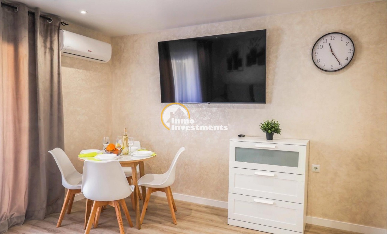 Reventa - Apartamento - Torrevieja - Estacion de autobuses