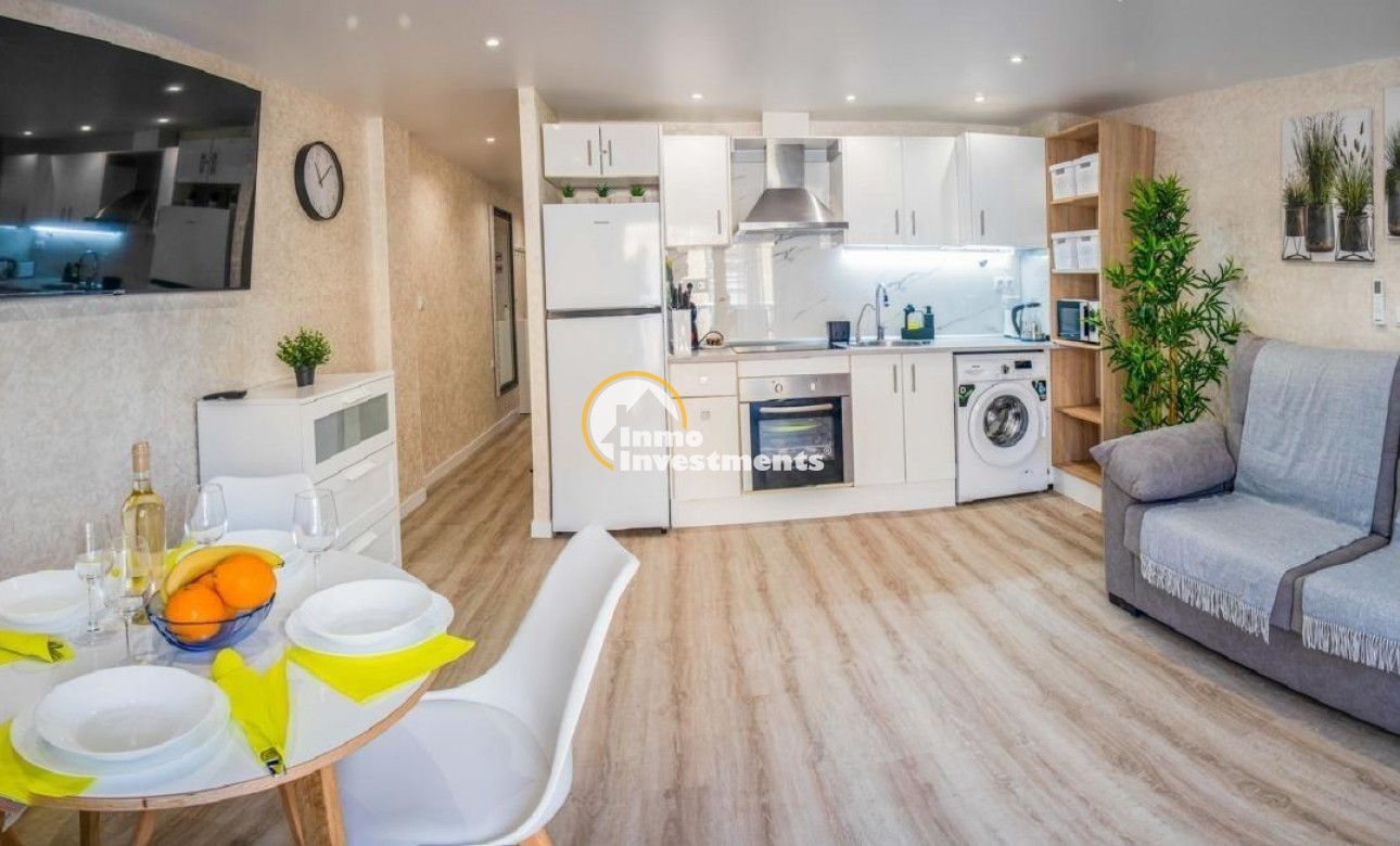 Reventa - Apartamento - Torrevieja - Estacion de autobuses