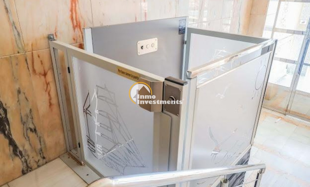 Reventa - Apartamento - Torrevieja - Estacion de autobuses