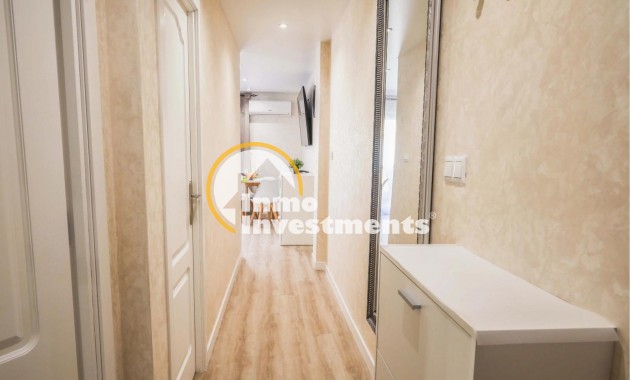 Reventa - Apartamento - Torrevieja - Estacion de autobuses