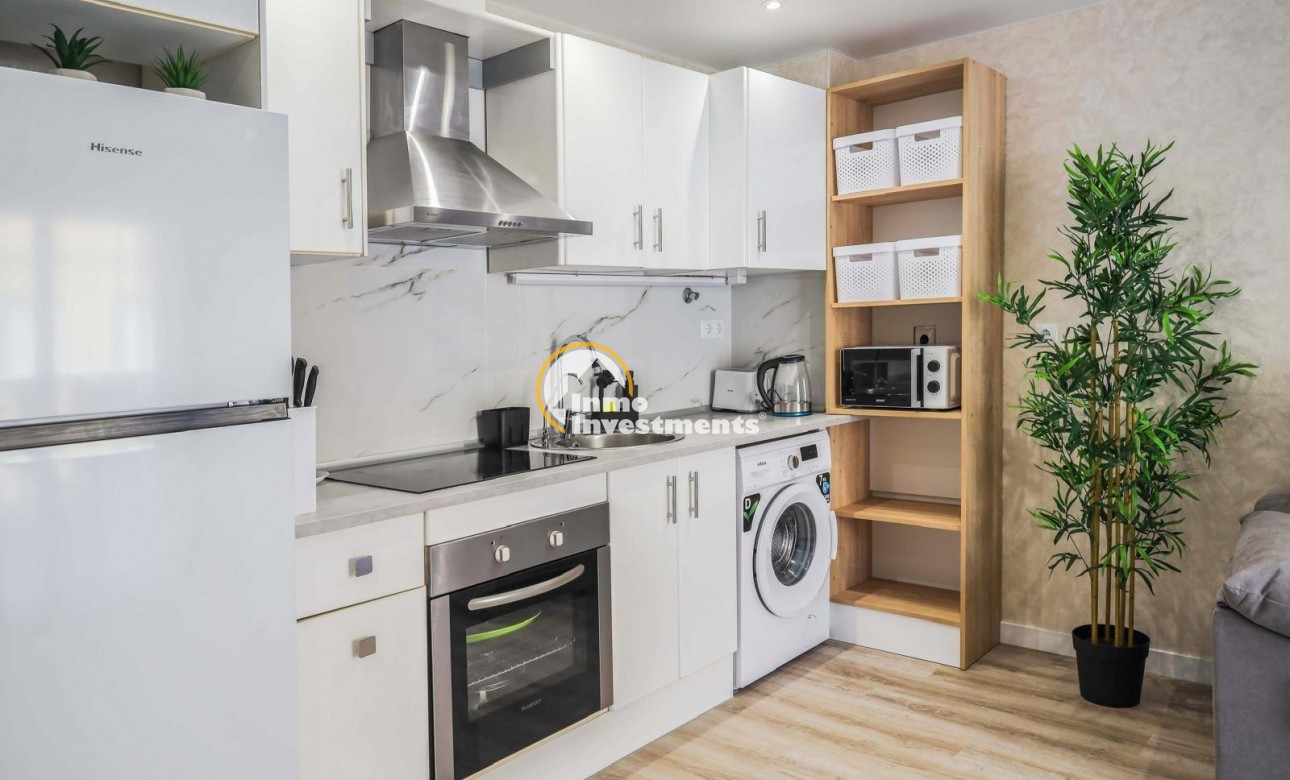 Reventa - Apartamento - Torrevieja - Estacion de autobuses