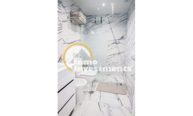 Reventa - Apartamento - Torrevieja - Estacion de autobuses