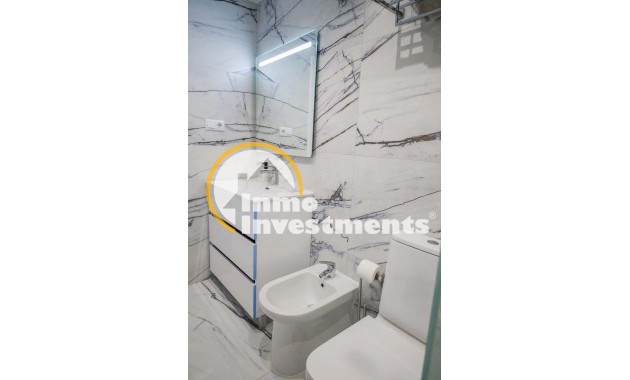 Reventa - Apartamento - Torrevieja - Estacion de autobuses