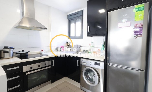 Resale - Apartment - Orihuela Costa - La Zenia