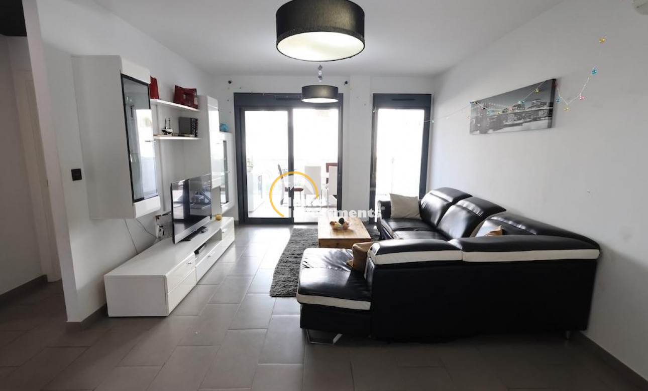 Resale - Apartment - Orihuela Costa - La Zenia