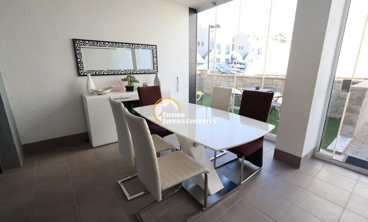 Resale - Apartment - Orihuela Costa - La Zenia