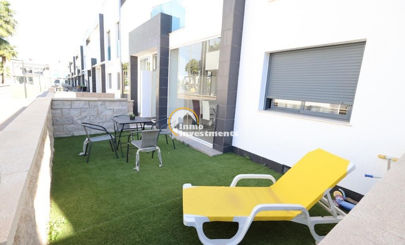 Resale - Apartment - Orihuela Costa - La Zenia