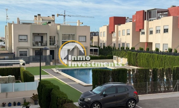 Reventa - Bungalow - Torrevieja - Aguas Nuevas