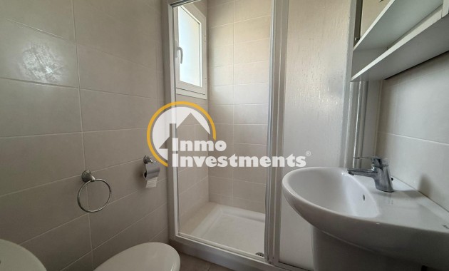 Reventa - Bungalow - Torrevieja - Aguas Nuevas