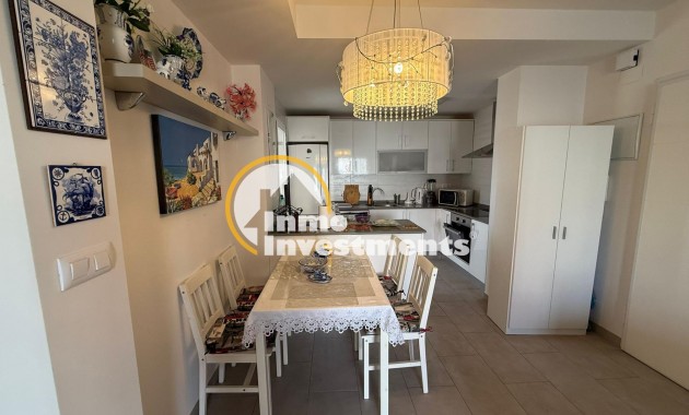 Reventa - Bungalow - Torrevieja - Aguas Nuevas