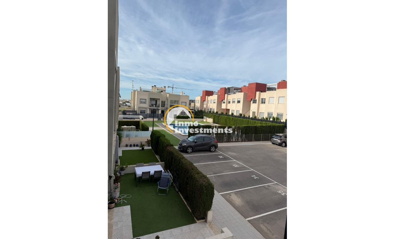 Reventa - Bungalow - Torrevieja - Aguas Nuevas