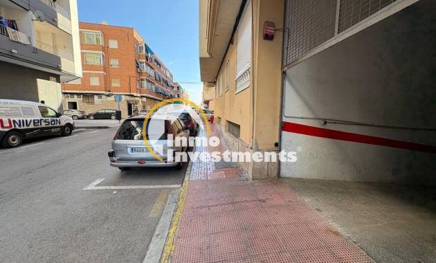 Reventa - Garaje - Torrevieja - El molino