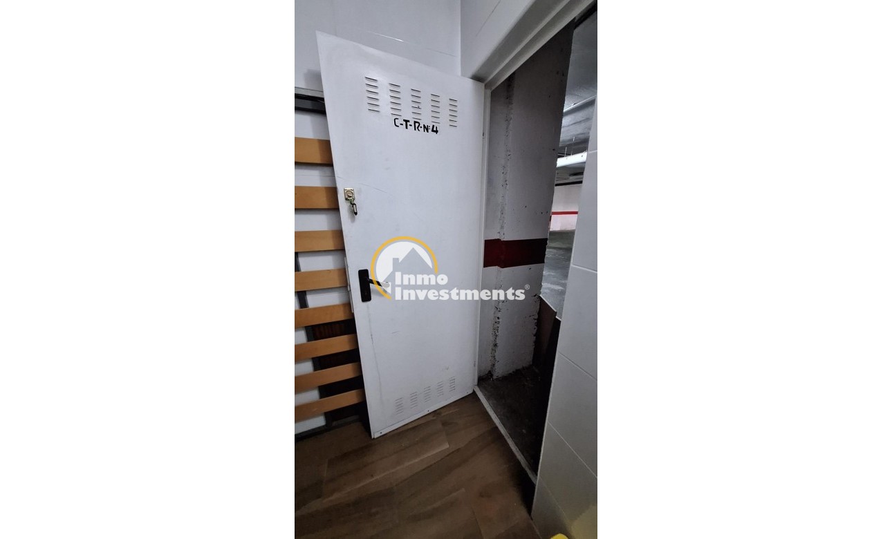 Resale - Storeroom - Torrevieja - Playa del Cura