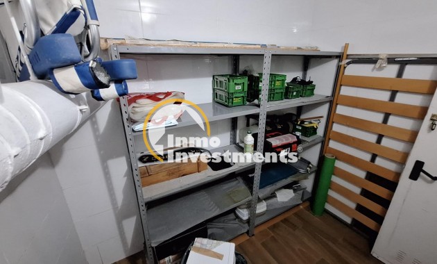 Resale - Storeroom - Torrevieja - Playa del Cura