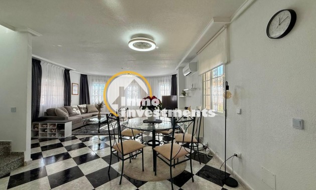 Bestaande bouw - Villa - Orihuela Costa - 