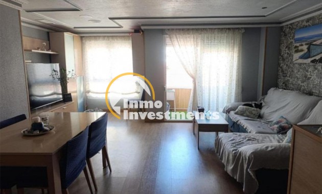 Resale - Apartment - Torrevieja
