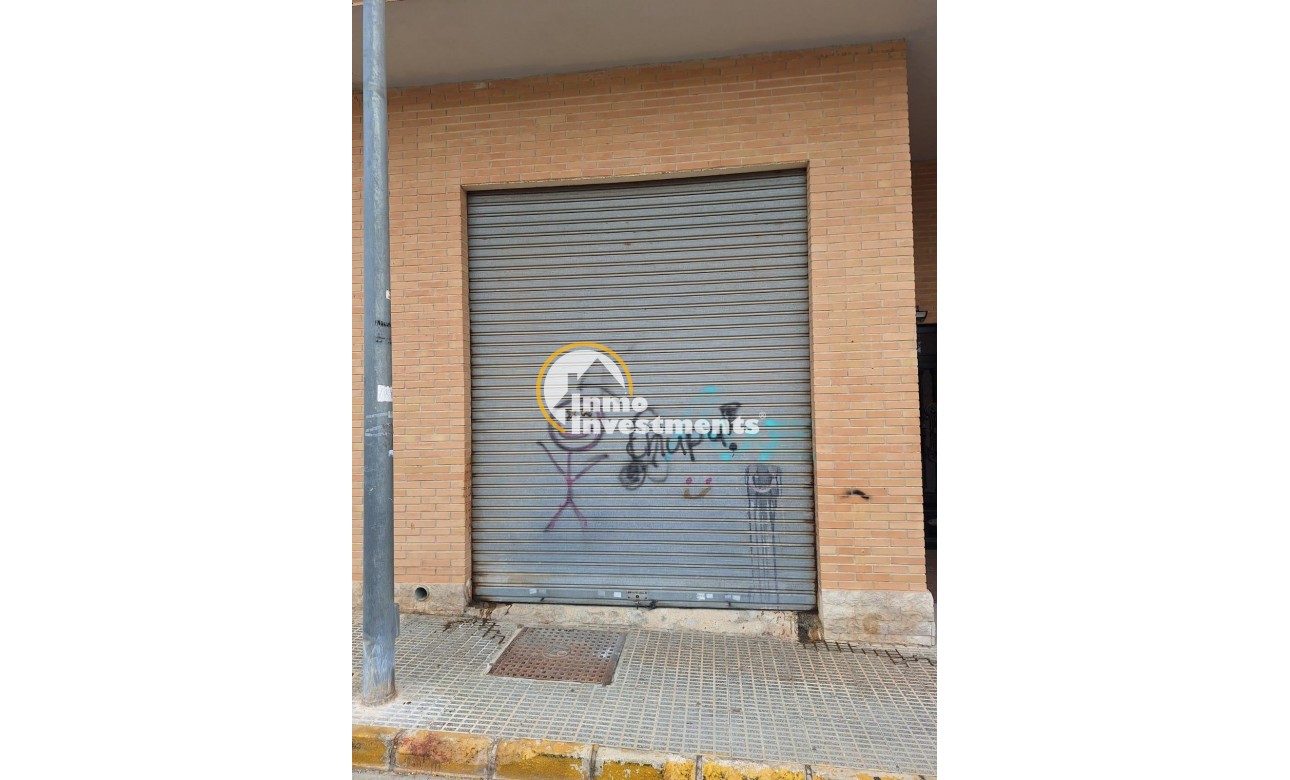 Resale - Commercial - Los Montesinos - Pueblo 8