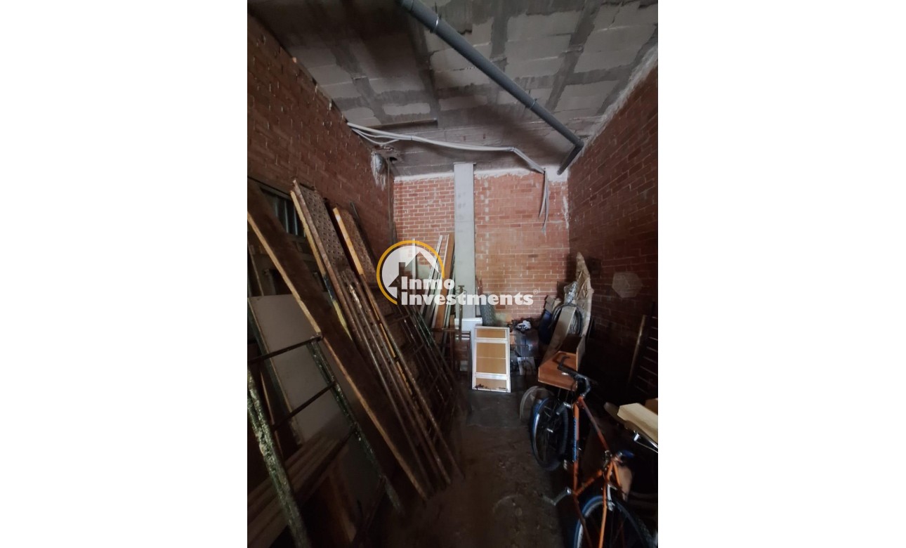 Resale - Commercial - Los Montesinos - Pueblo 8