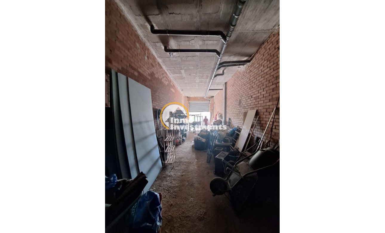 Resale - Commercial - Los Montesinos - Pueblo 8
