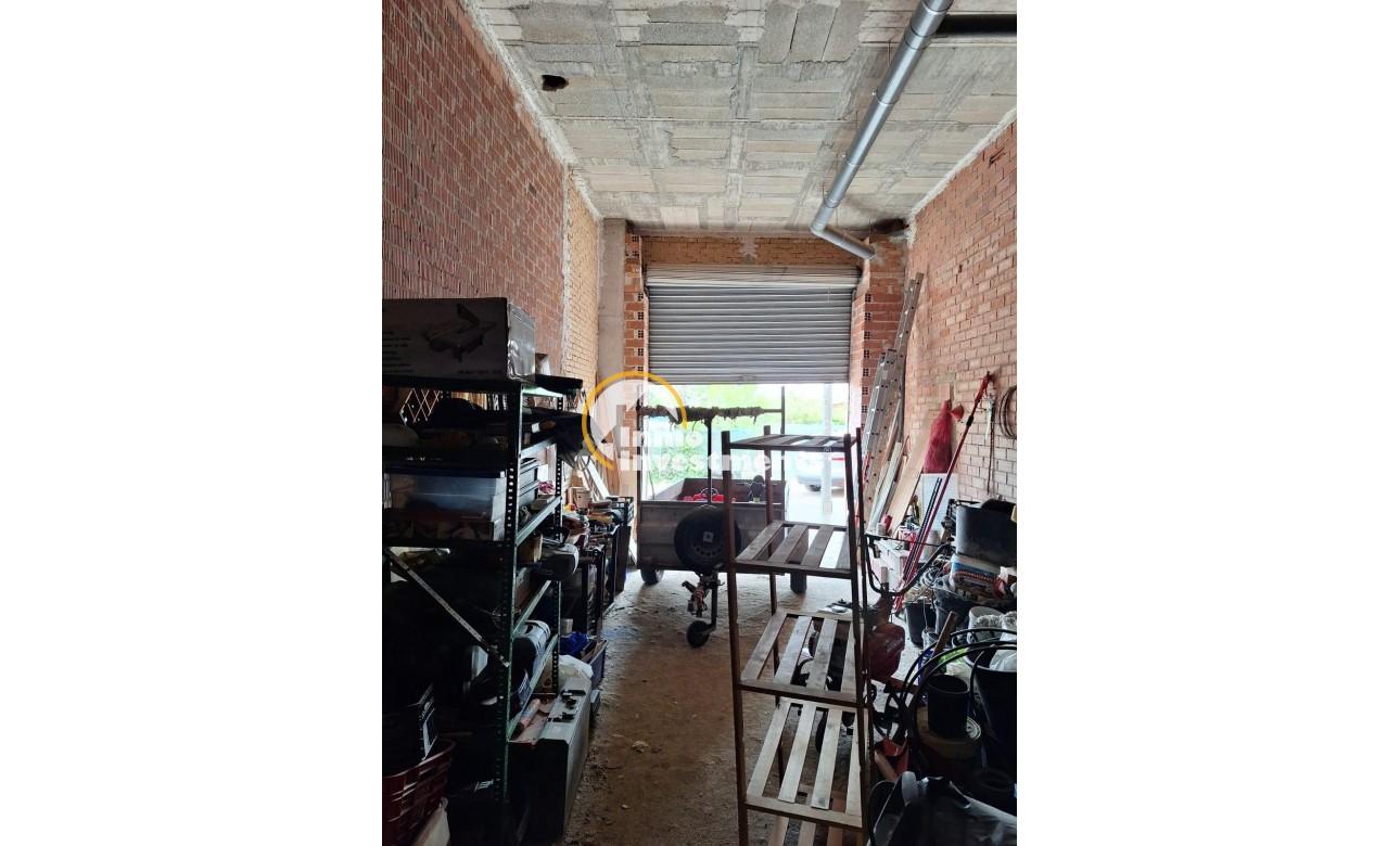 Resale - Commercial - Los Montesinos - Pueblo 8