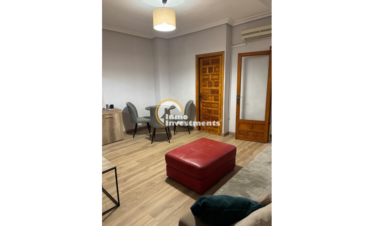Bestaande bouw - Appartement - Torrevieja - La Mata pueblo