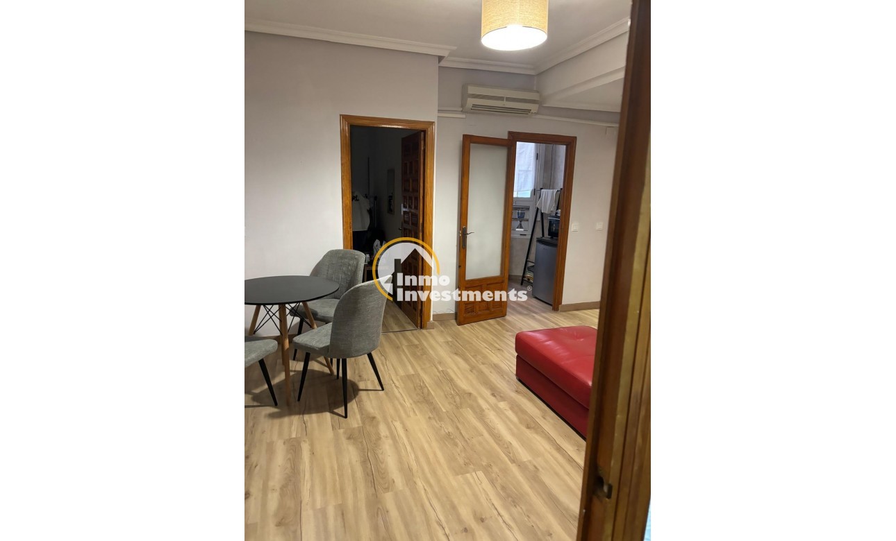 Bestaande bouw - Appartement - Torrevieja - La Mata pueblo