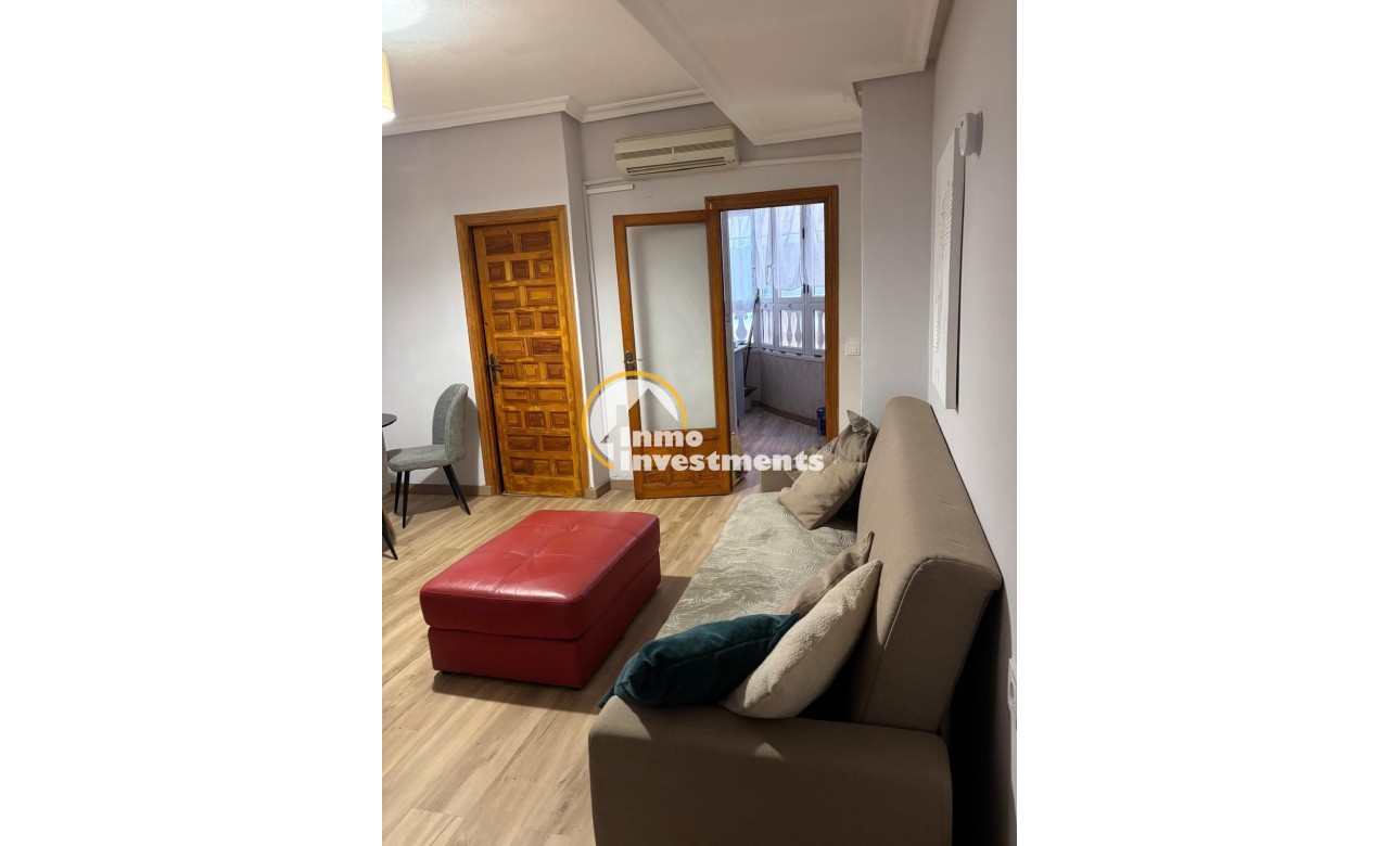 Bestaande bouw - Appartement - Torrevieja - La Mata pueblo