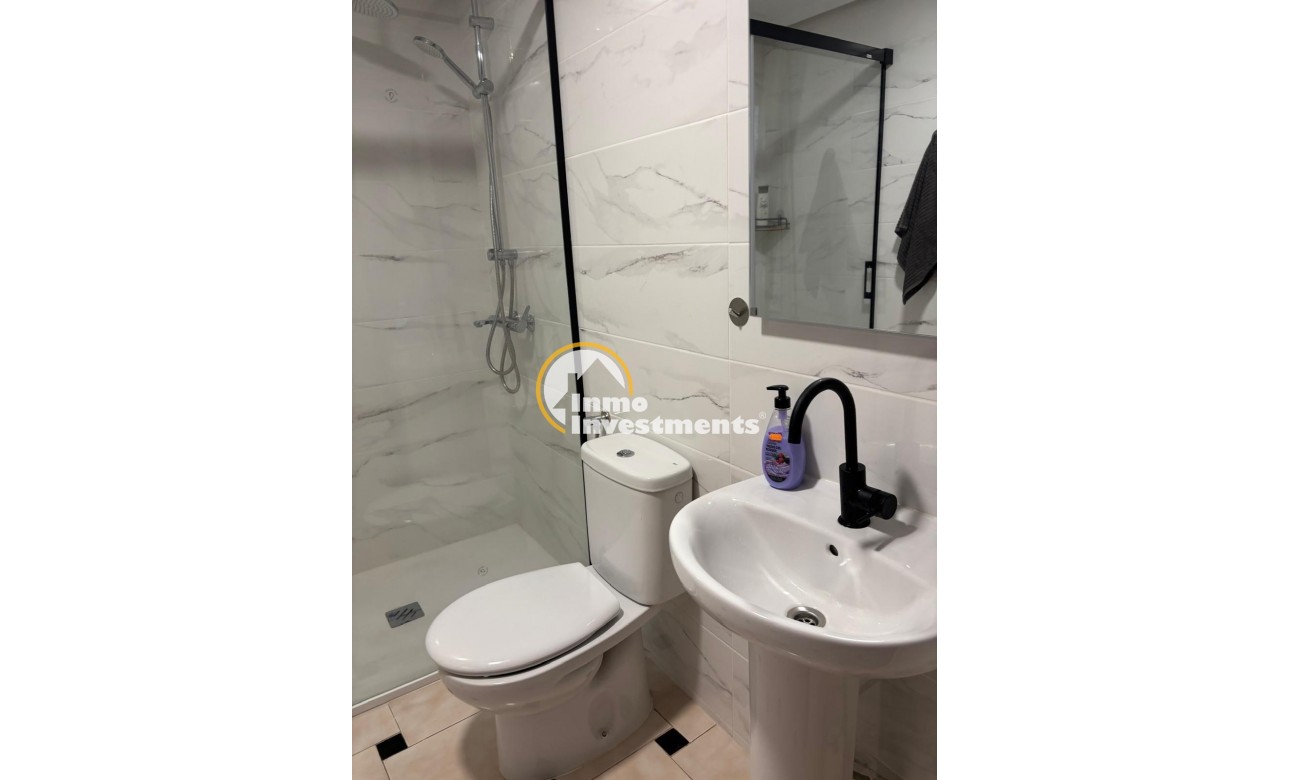 Bestaande bouw - Appartement - Torrevieja - La Mata pueblo