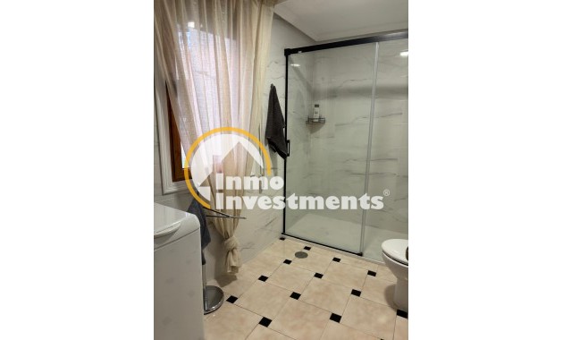 Bestaande bouw - Appartement - Torrevieja - La Mata pueblo