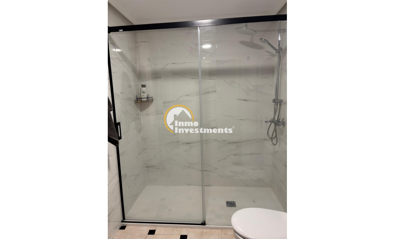 Bestaande bouw - Appartement - Torrevieja - La Mata pueblo