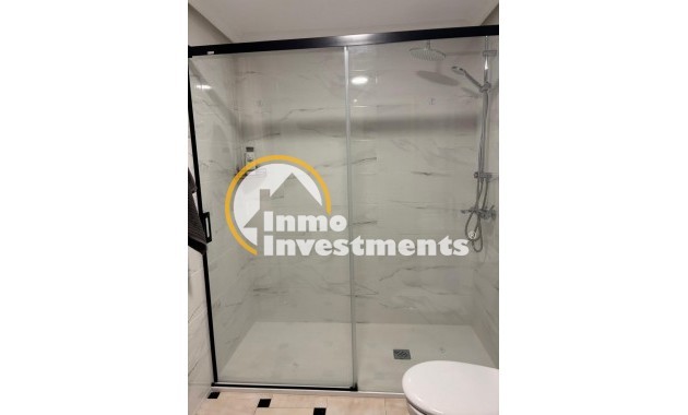 Bestaande bouw - Appartement - Torrevieja - La Mata pueblo