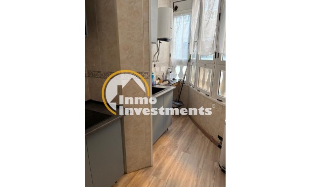 Bestaande bouw - Appartement - Torrevieja - La Mata pueblo