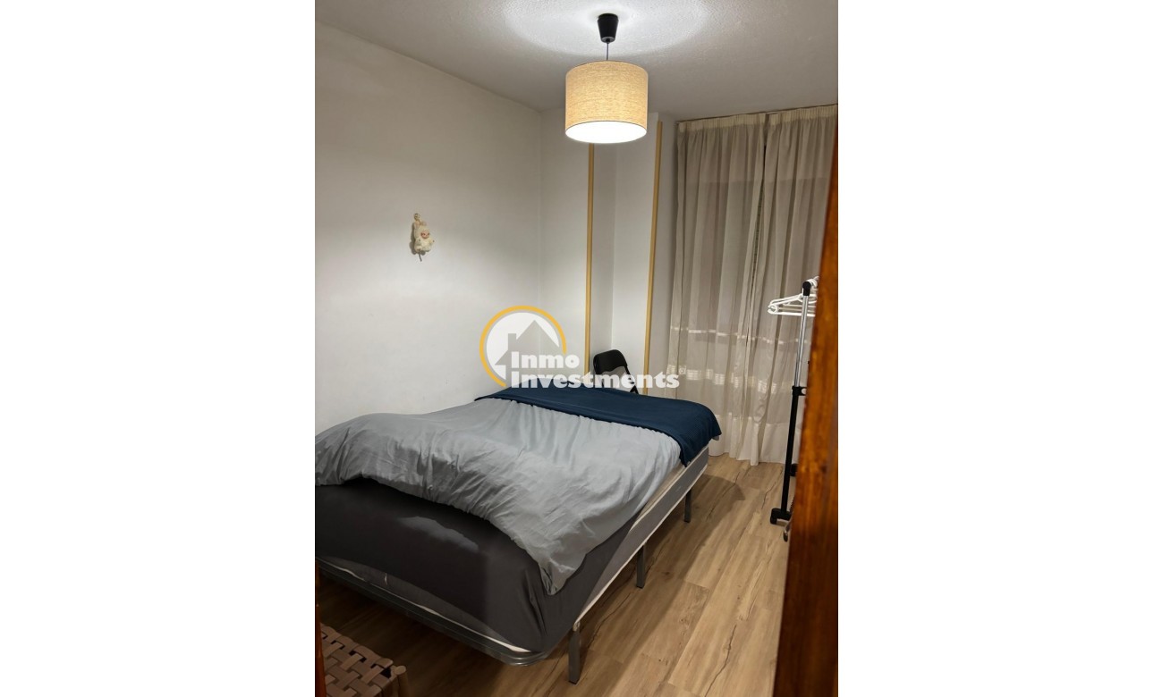 Bestaande bouw - Appartement - Torrevieja - La Mata pueblo