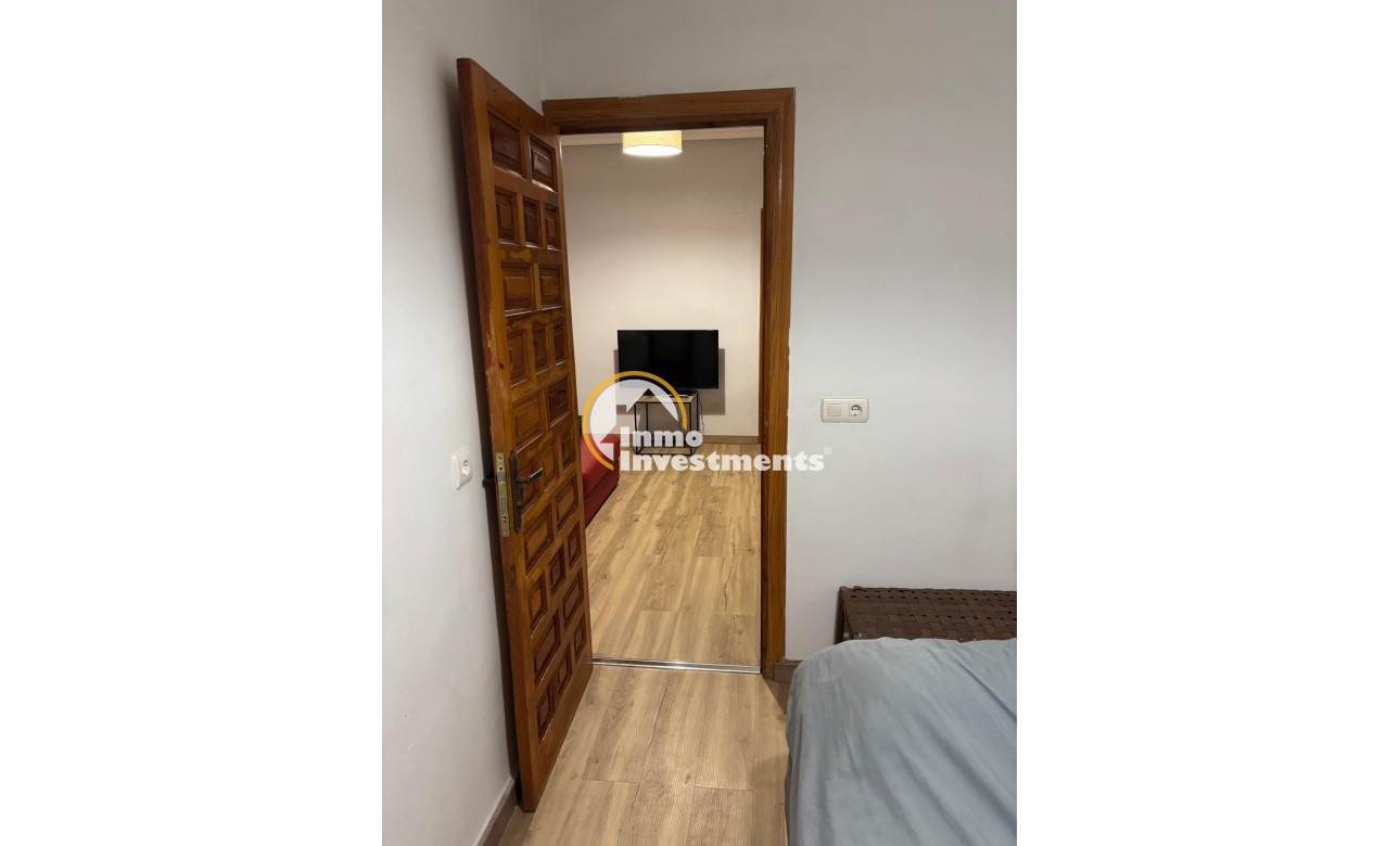 Bestaande bouw - Appartement - Torrevieja - La Mata pueblo