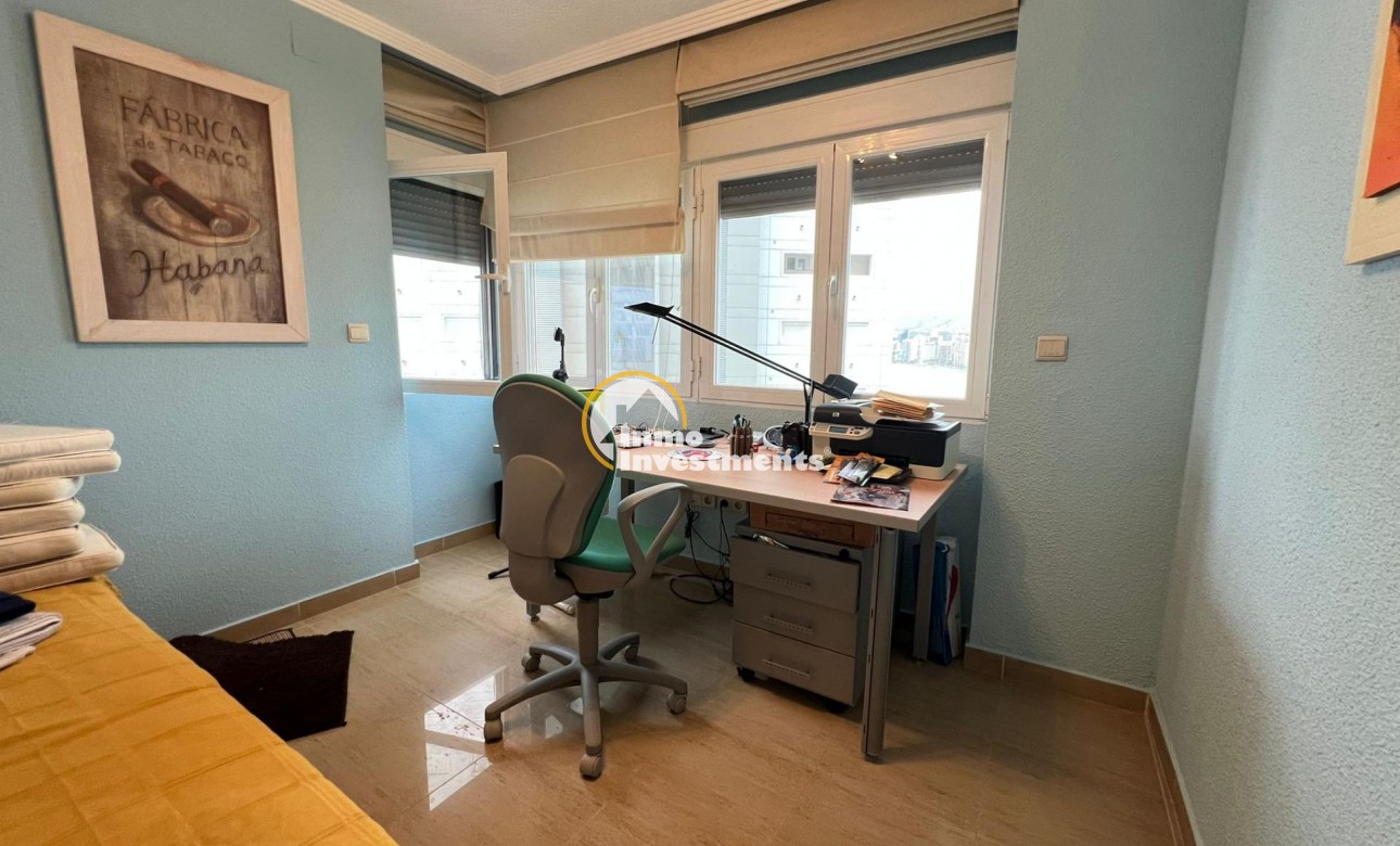 Resale - Apartment - Benidorm - Rincon de Loix Cruz