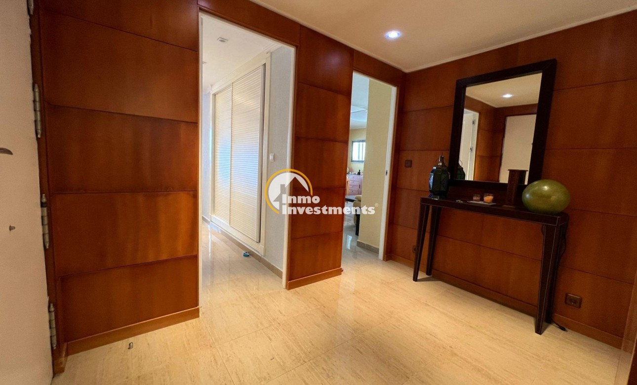 Resale - Apartment - Benidorm - Rincon de Loix Cruz