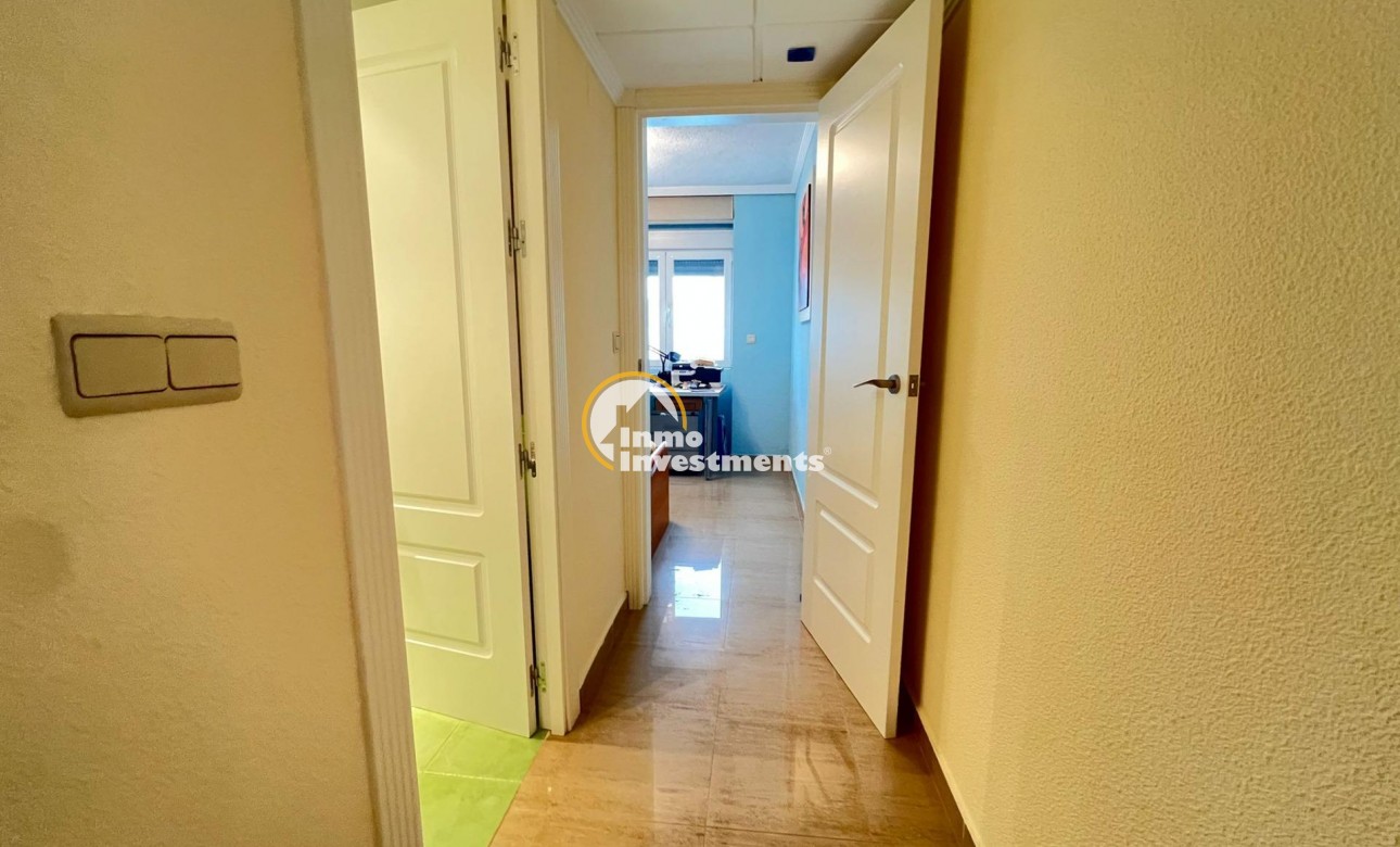 Resale - Apartment - Benidorm - Rincon de Loix Cruz