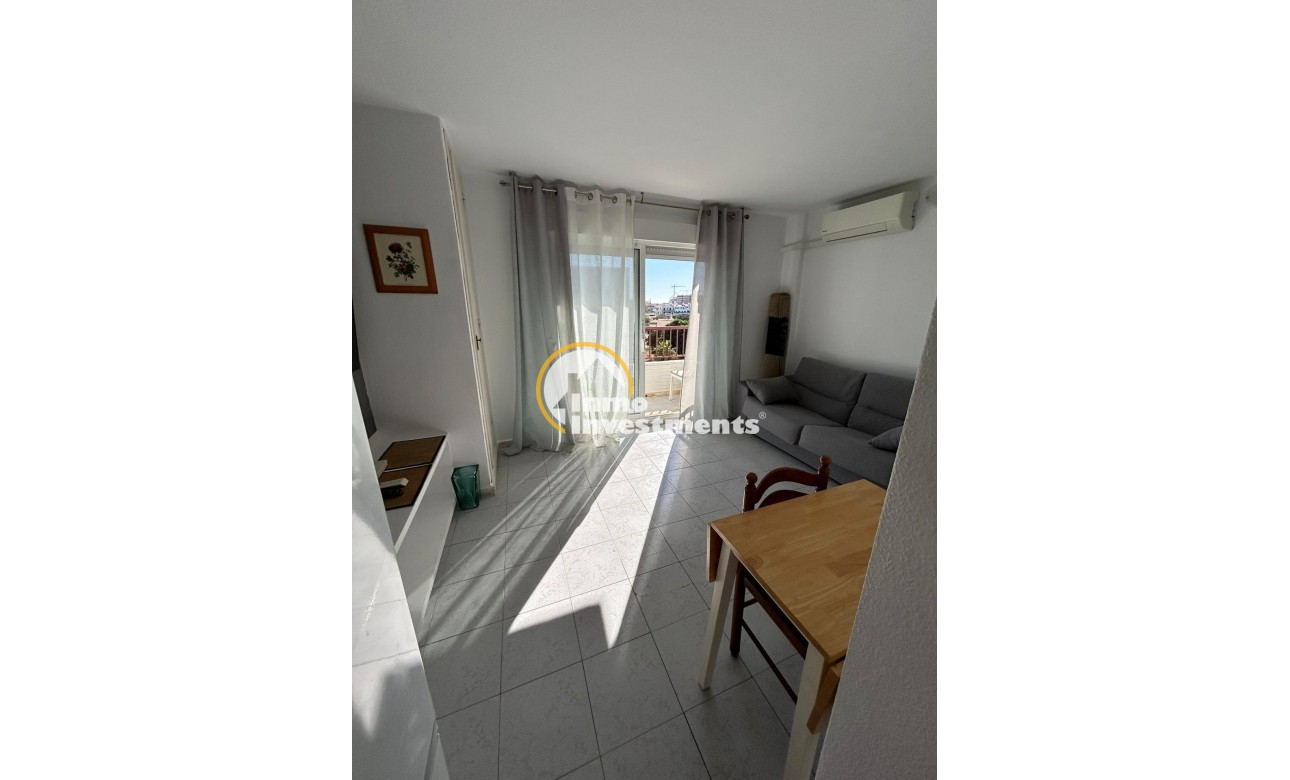 Reventa - Estudio - Torrevieja - Torreblanca