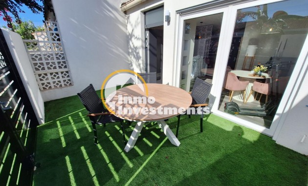 Reventa - Estudio - Torrevieja - Torretas