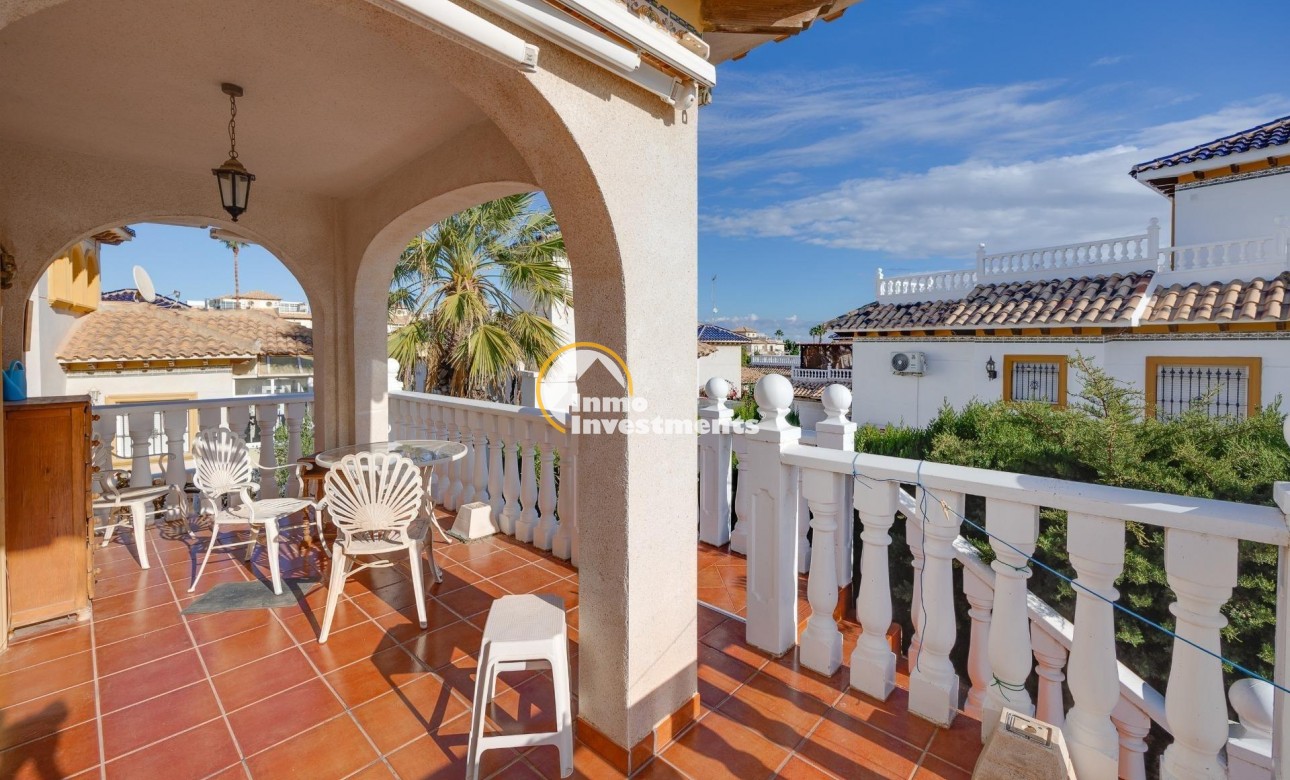 Till salu - Villa - Orihuela Costa - Playa Flamenca