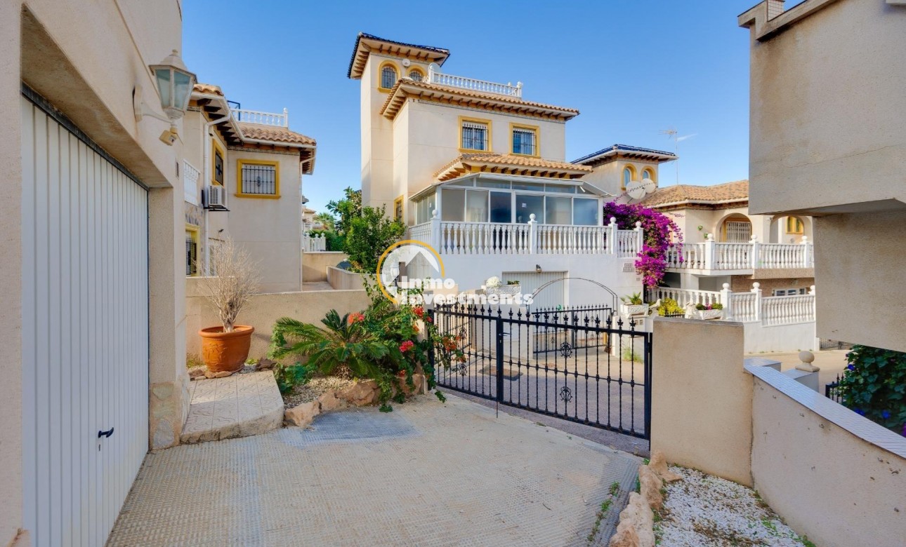 Till salu - Villa - Orihuela Costa - Playa Flamenca