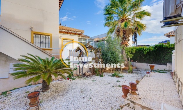 Till salu - Villa - Orihuela Costa - Playa Flamenca