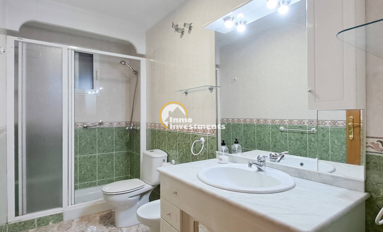 Reventa - Apartamento - Torrevieja - Playa del Cura