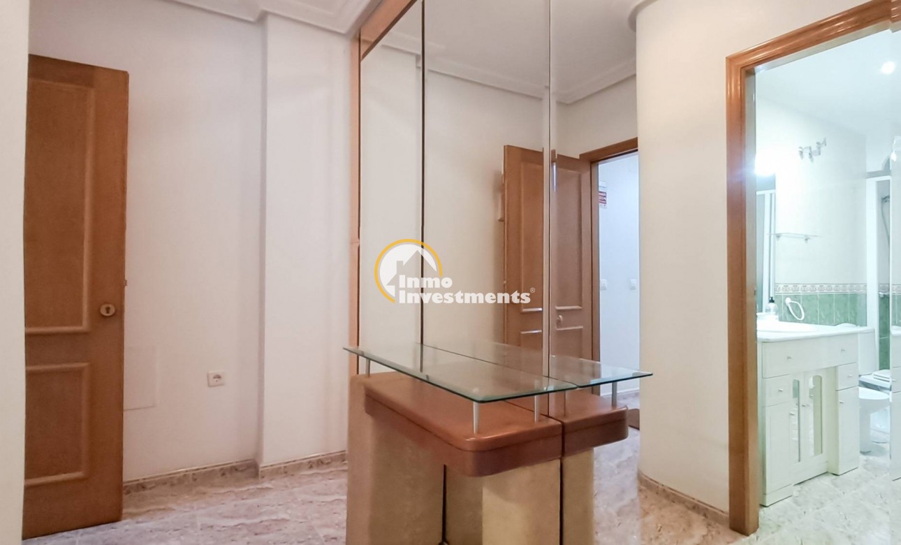 Reventa - Apartamento - Torrevieja - Playa del Cura