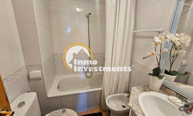 Resale - Apartment - Torrevieja - Torreblanca