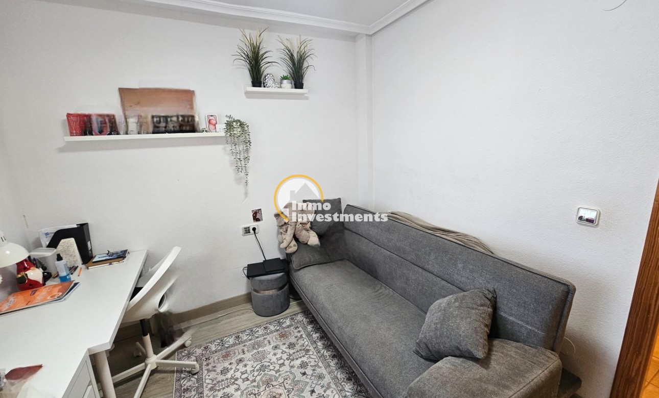 Resale - Apartment - Torrevieja - Torreblanca