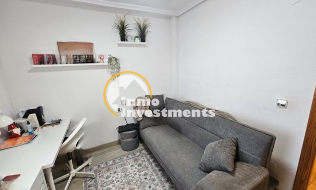 Resale - Apartment - Torrevieja - Torreblanca