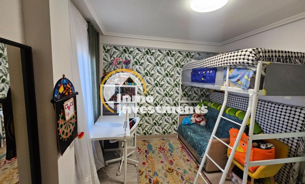 Resale - Apartment - Torrevieja - Torreblanca
